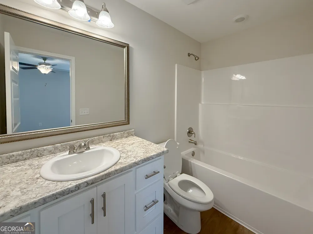 102 Ohoopee ST Reidsville, GA 30453