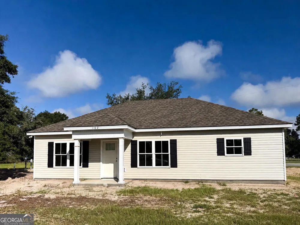 102 Ohoopee ST Reidsville, GA 30453