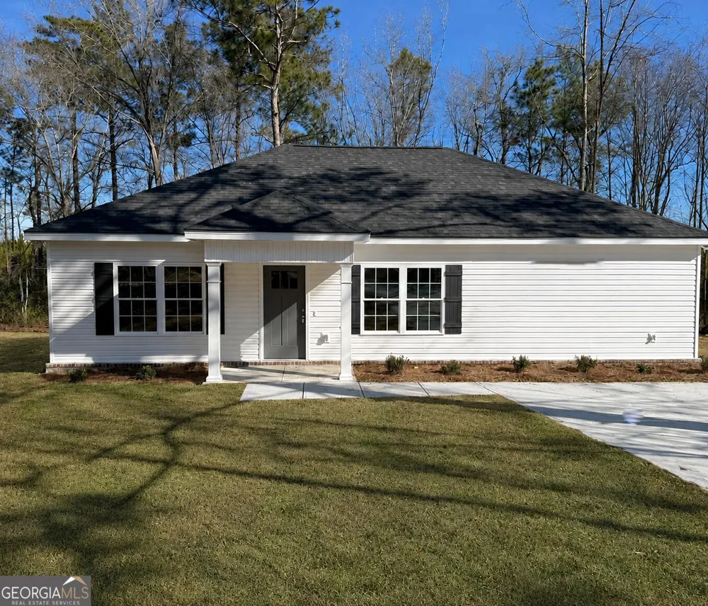 102 Ohoopee ST Reidsville, GA 30453
