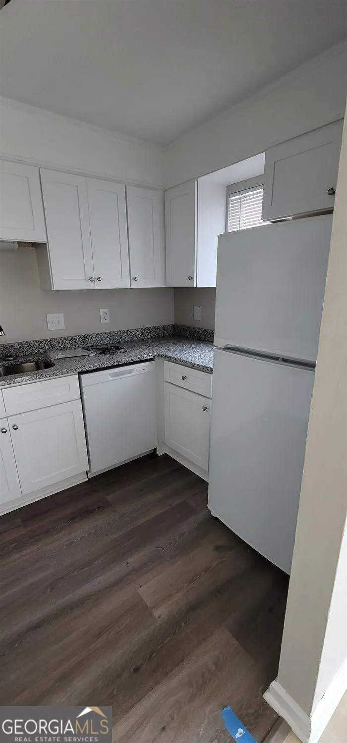 2085 Lenoa LN Austell, GA 30106