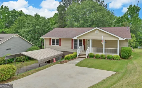 157 Nelle DR