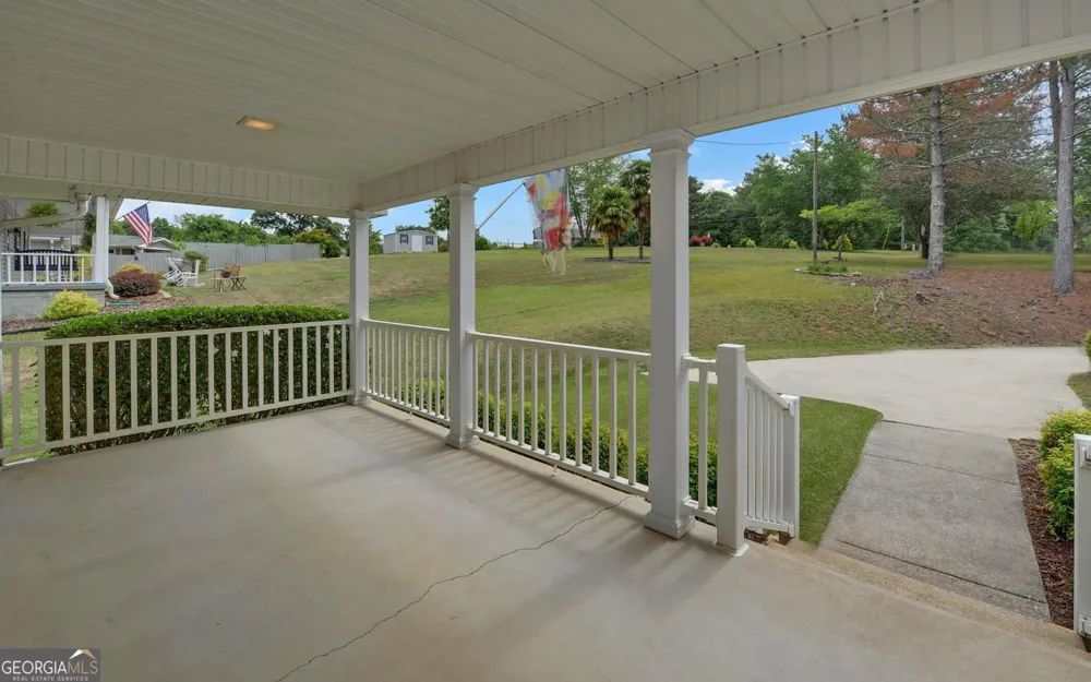 157 Nelle DR Hartwell, GA 30643