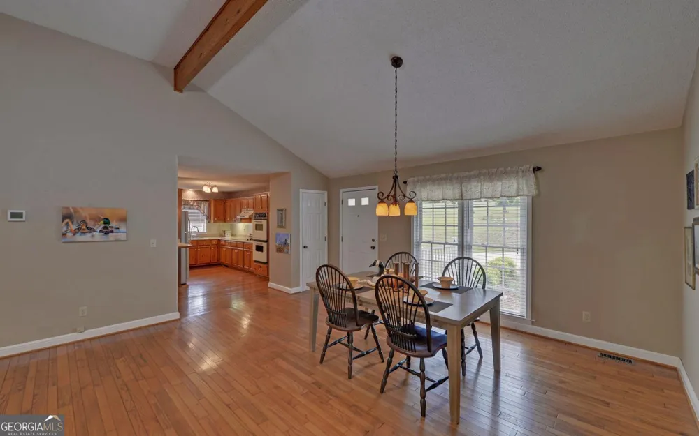 157 Nelle DR Hartwell, GA 30643