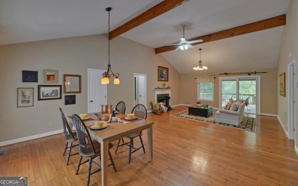 157 Nelle DR Hartwell, GA 30643