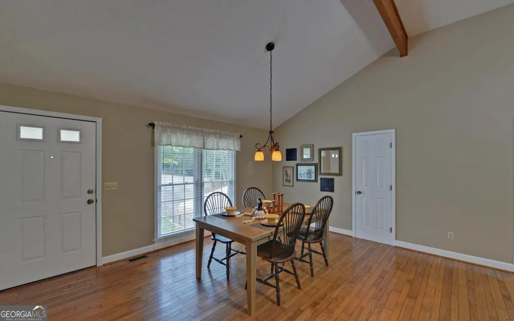 157 Nelle DR Hartwell, GA 30643