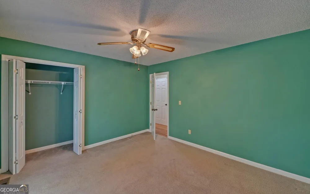 157 Nelle DR Hartwell, GA 30643