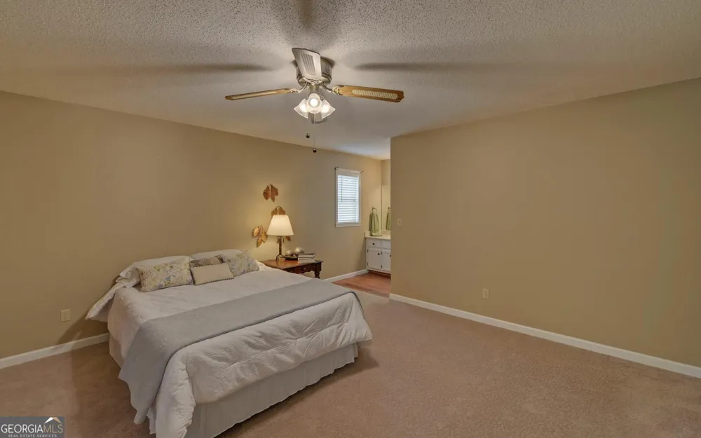 157 Nelle DR Hartwell, GA 30643