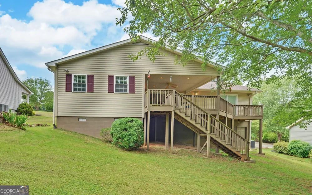 157 Nelle DR Hartwell, GA 30643