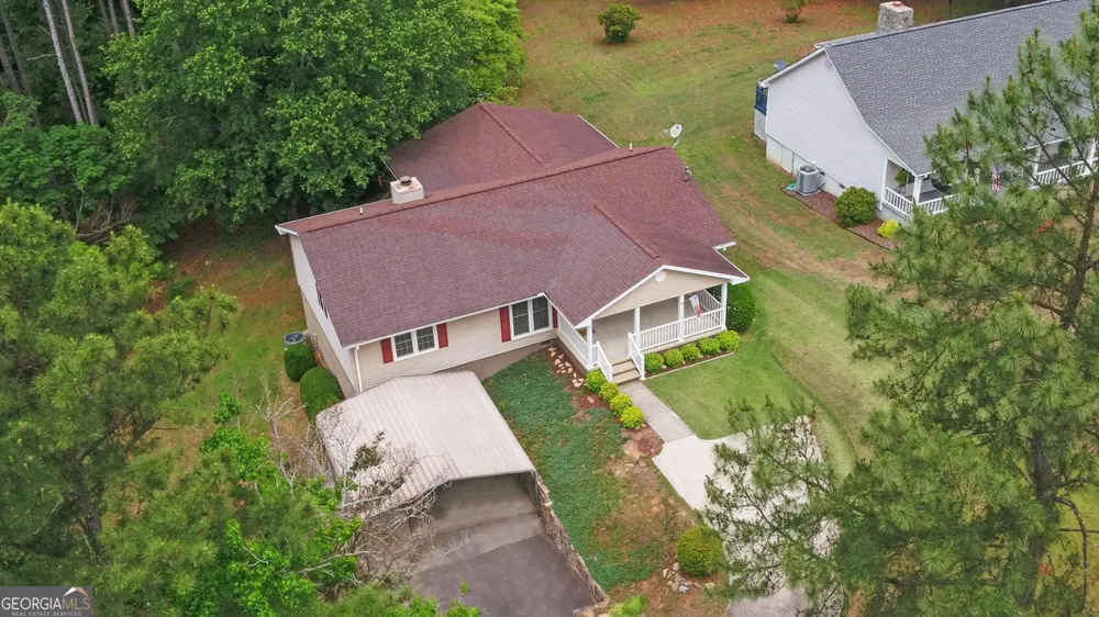 157 Nelle DR Hartwell, GA 30643