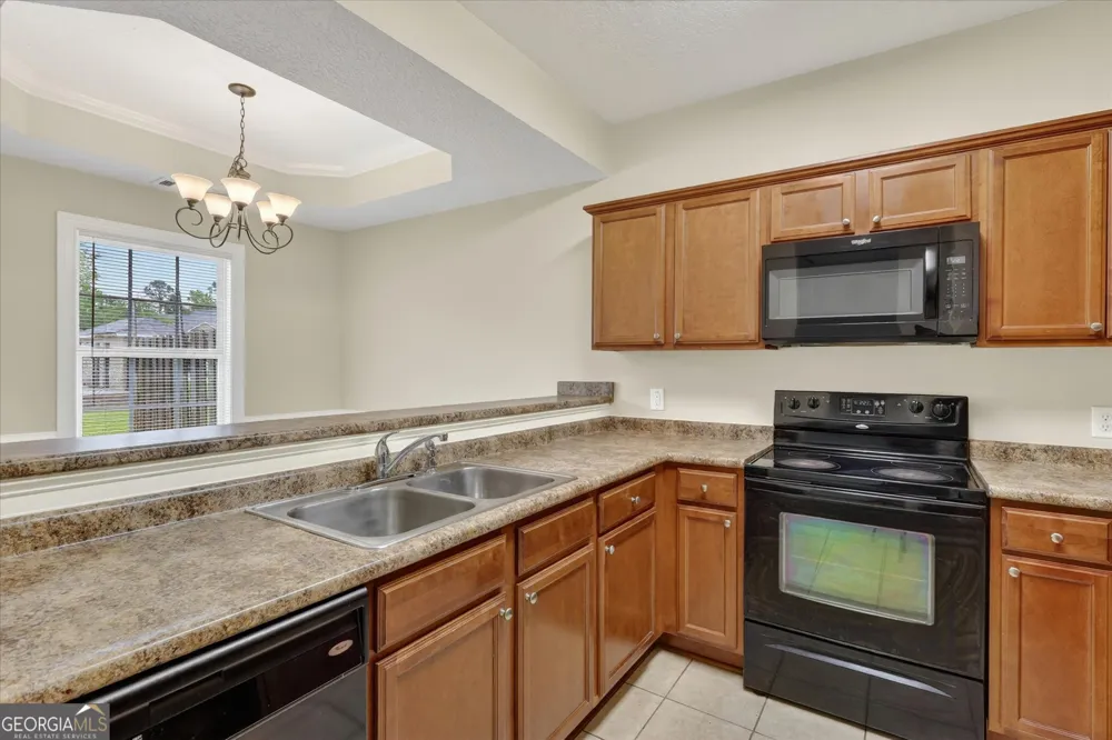 121 Barfield WAY Rincon, GA 31326
