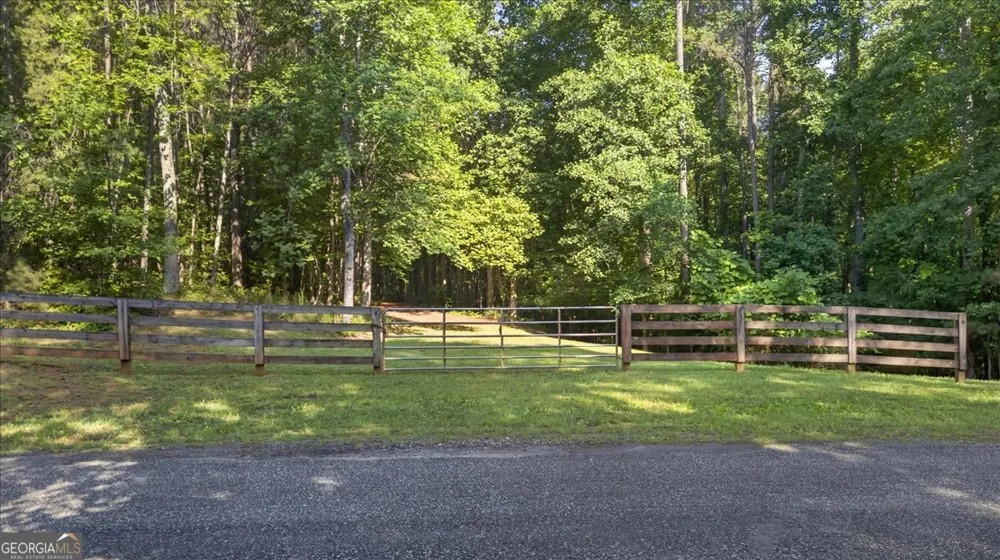 2025 Soap Creek RD Ball Ground, GA 30107