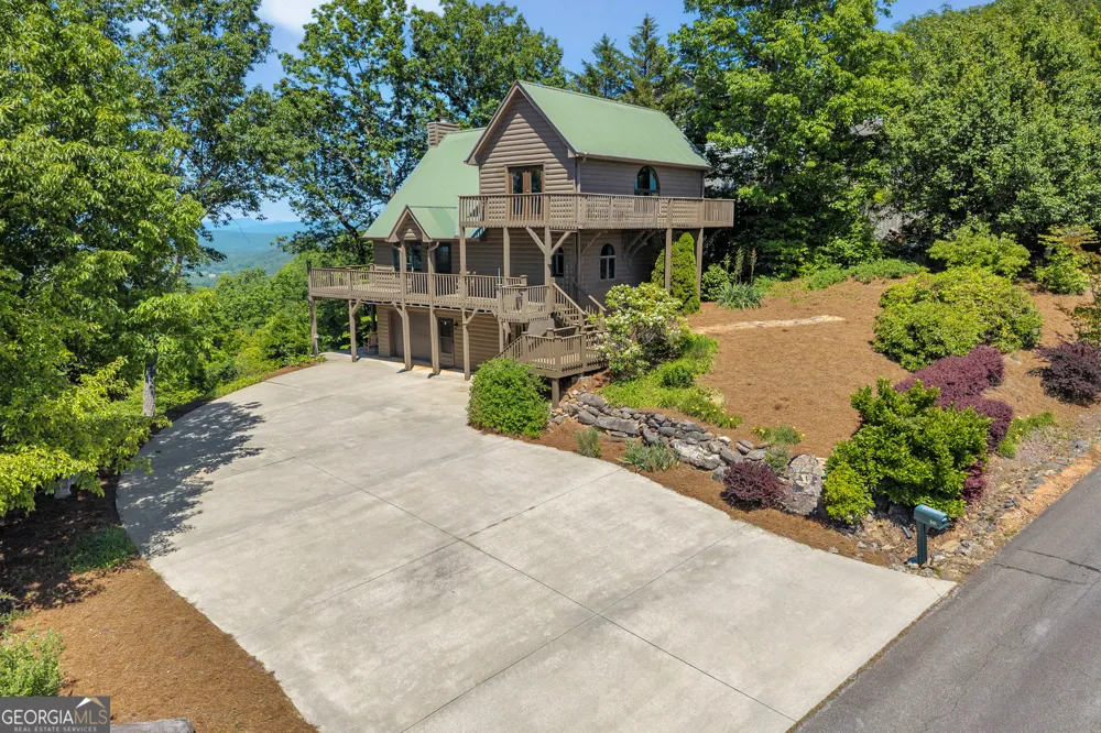 801 Starlight DR Sautee Nacoochee, GA 30571