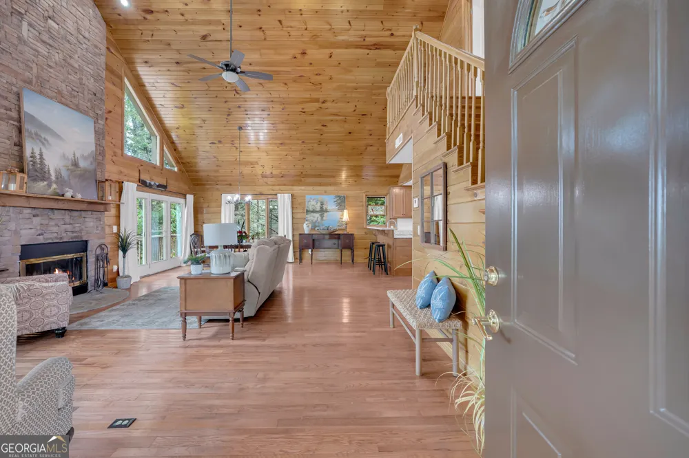 801 Starlight DR Sautee Nacoochee, GA 30571