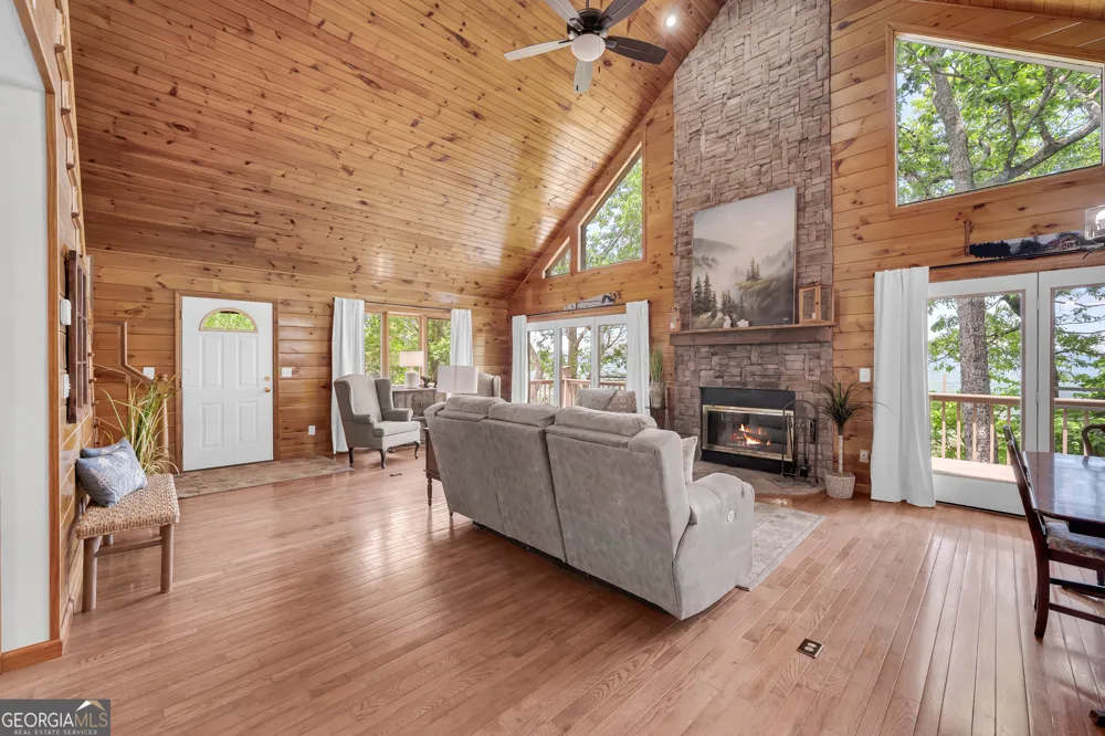 801 Starlight DR Sautee Nacoochee, GA 30571