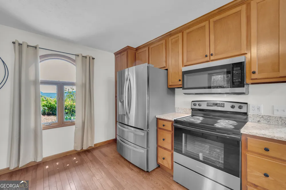 801 Starlight DR Sautee Nacoochee, GA 30571