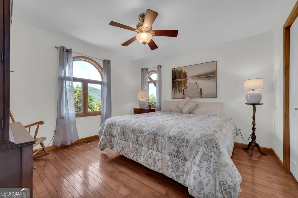 801 Starlight DR Sautee Nacoochee, GA 30571