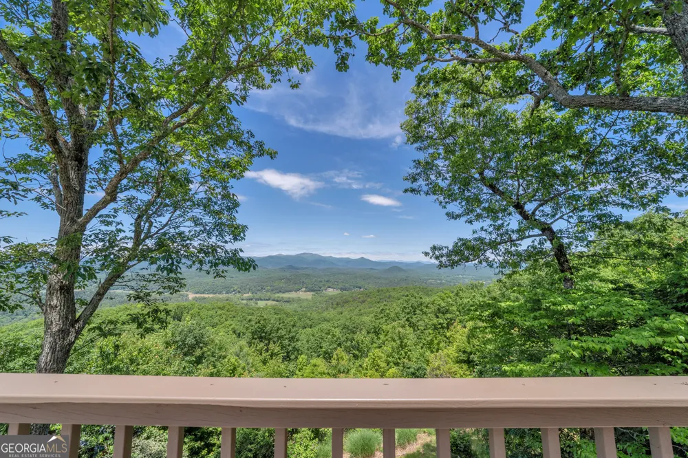 801 Starlight DR Sautee Nacoochee, GA 30571