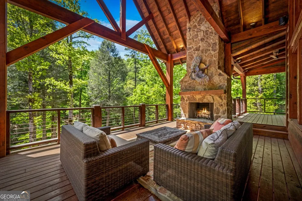 2100 Big Creek RD Cherry Log, GA 30522