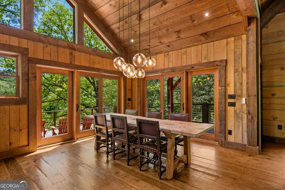 2100 Big Creek RD Cherry Log, GA 30522