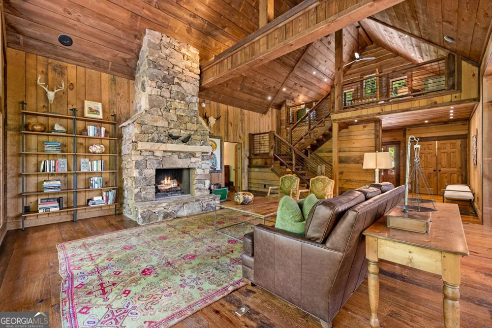 2100 Big Creek RD Cherry Log, GA 30522
