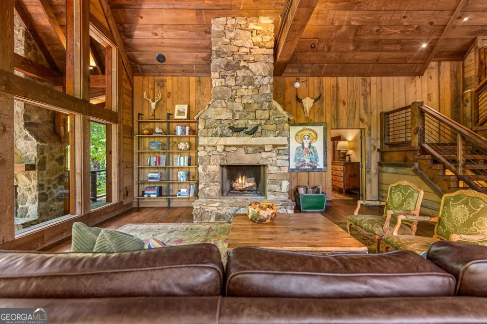 2100 Big Creek RD Cherry Log, GA 30522