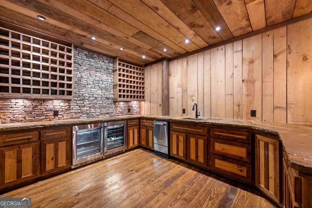 2100 Big Creek RD Cherry Log, GA 30522