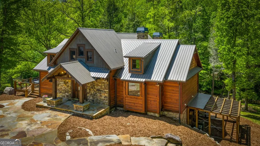 2100 Big Creek RD Cherry Log, GA 30522