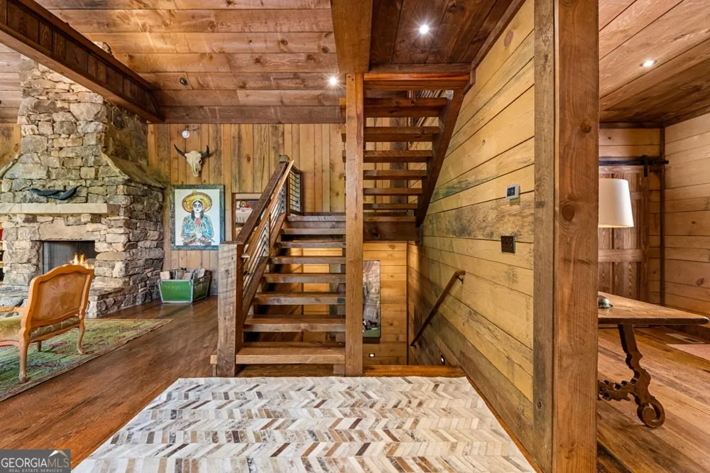 2100 Big Creek RD Cherry Log, GA 30522