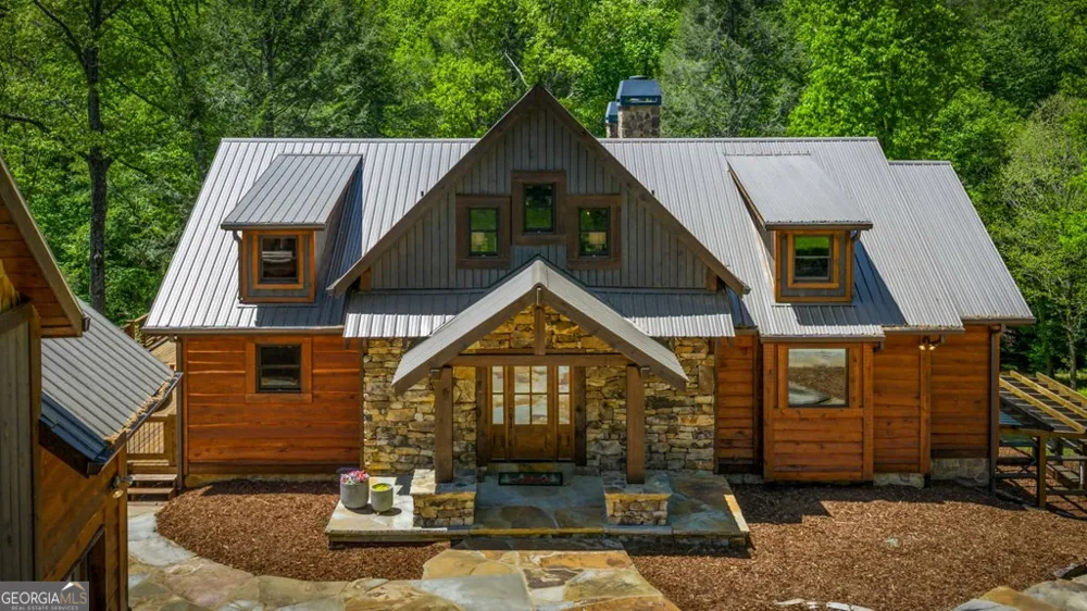 2100 Big Creek RD Cherry Log, GA 30522