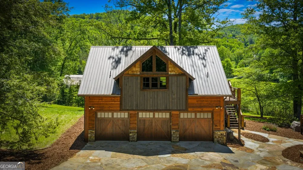 2100 Big Creek RD Cherry Log, GA 30522