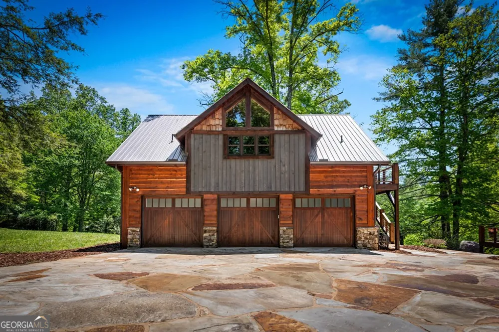 2100 Big Creek RD Cherry Log, GA 30522