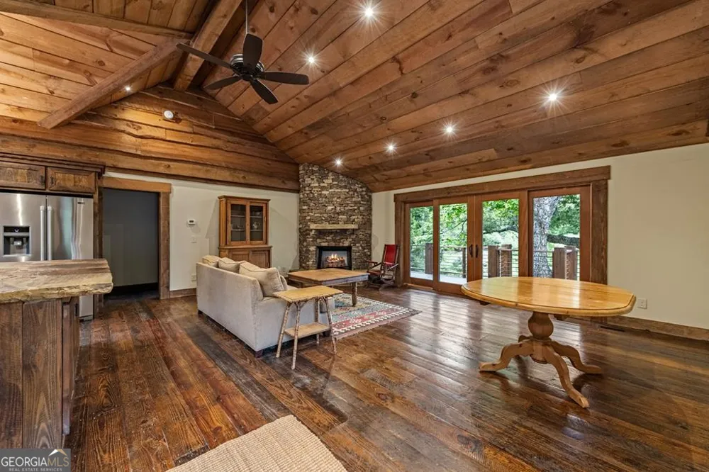 2100 Big Creek RD Cherry Log, GA 30522