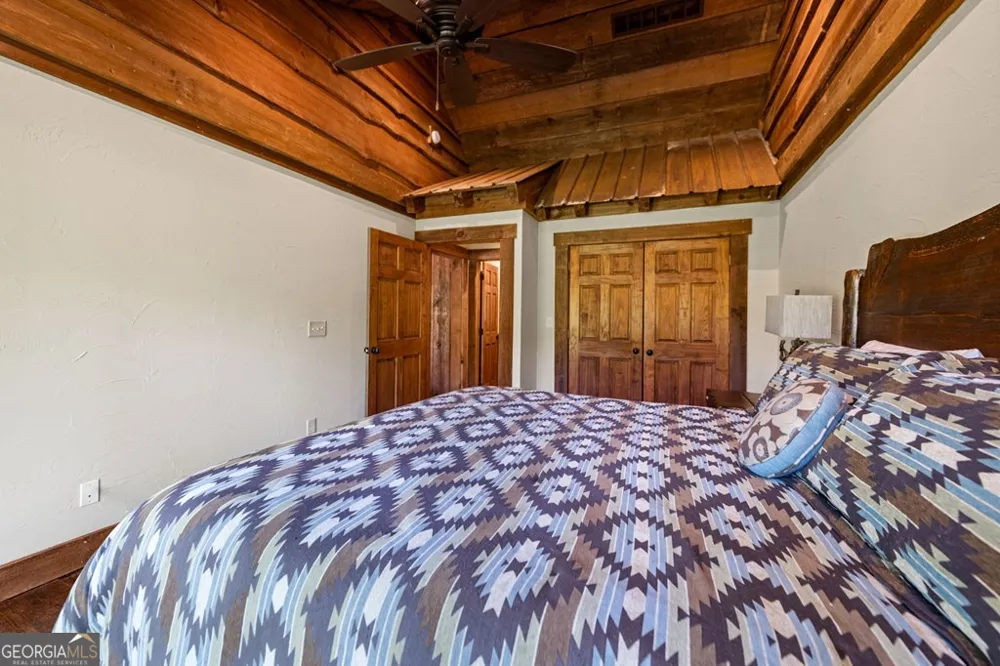 2100 Big Creek RD Cherry Log, GA 30522