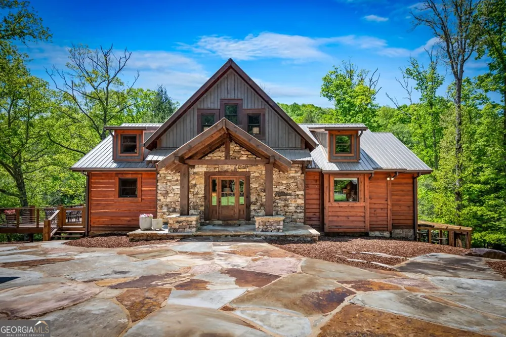 2100 Big Creek RD Cherry Log, GA 30522