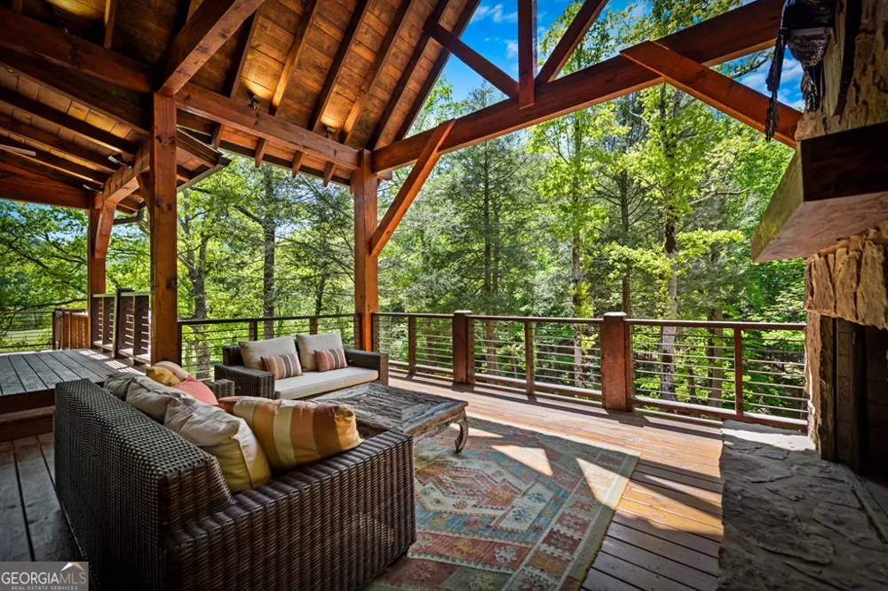 2100 Big Creek RD Cherry Log, GA 30522