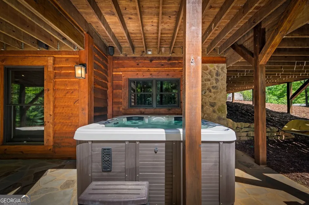 2100 Big Creek RD Cherry Log, GA 30522