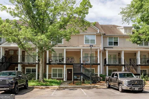 1035 Barnett Shoals RD
