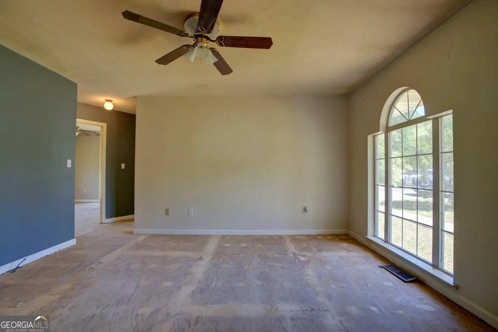 5854 Cedartown HWY SW Lindale, GA 30147