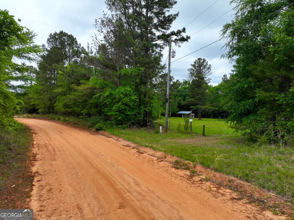 1099 Dixon RD Milledgeville, GA 31061