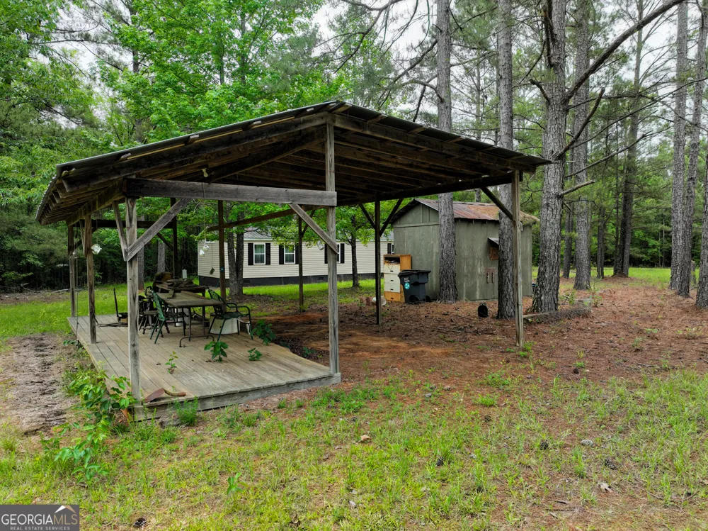 1099 Dixon RD Milledgeville, GA 31061