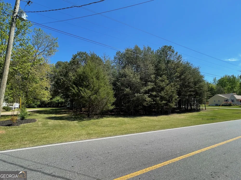 620 S Hogan DR Westminster, SC 29693