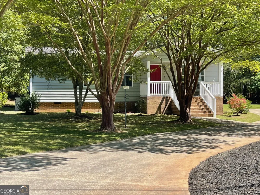 620 S Hogan DR Westminster, SC 29693