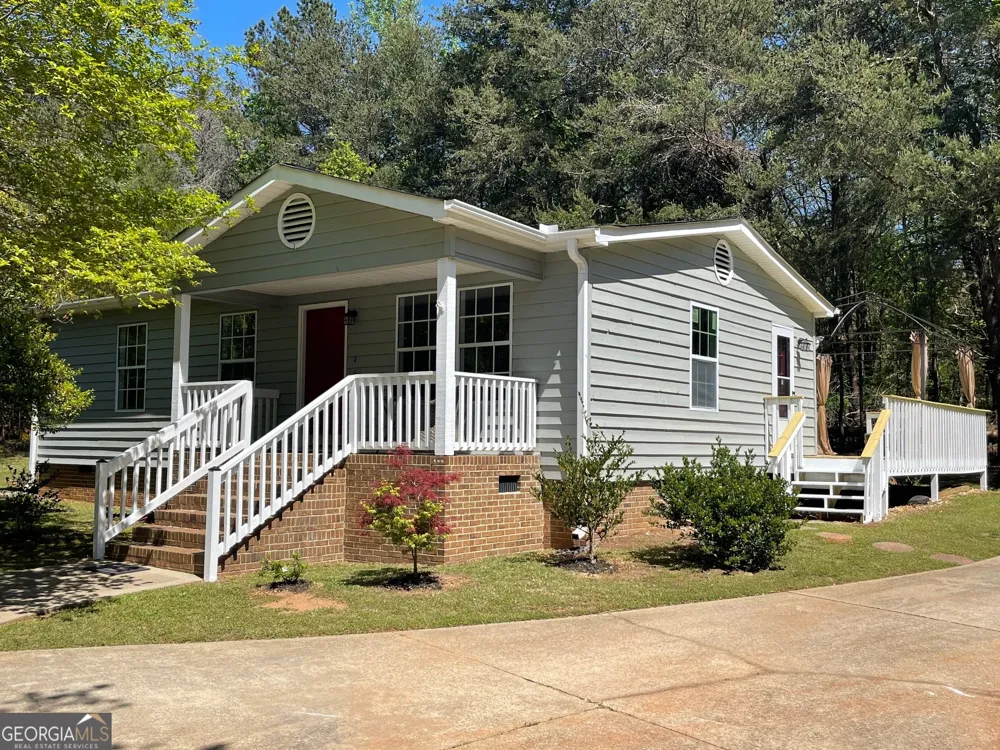 620 S Hogan DR Westminster, SC 29693