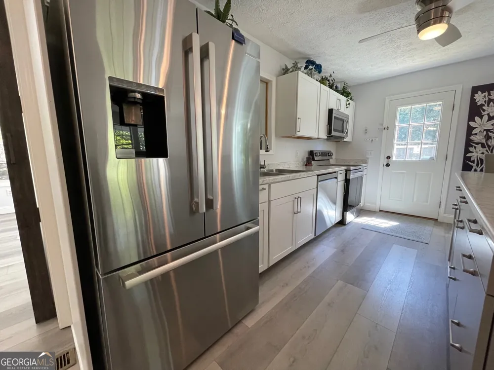 620 S Hogan DR Westminster, SC 29693