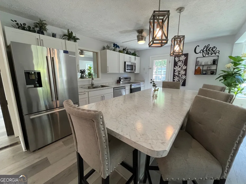 620 S Hogan DR Westminster, SC 29693