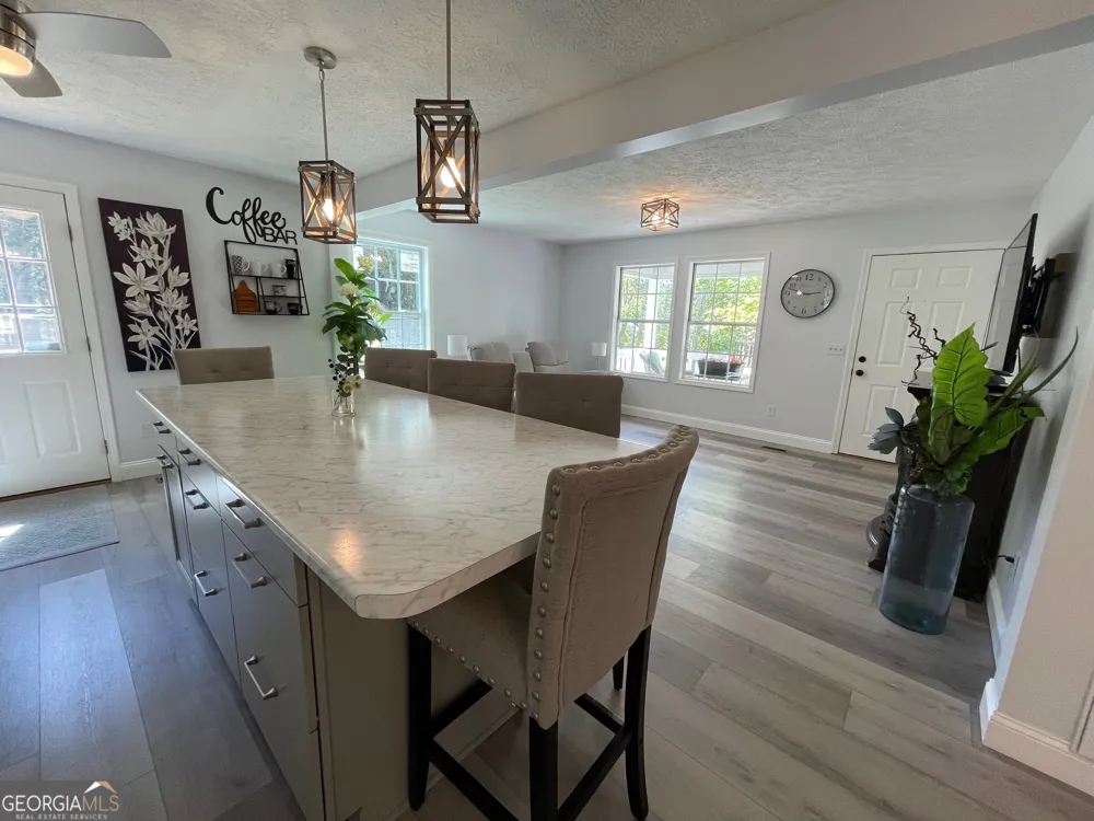 620 S Hogan DR Westminster, SC 29693