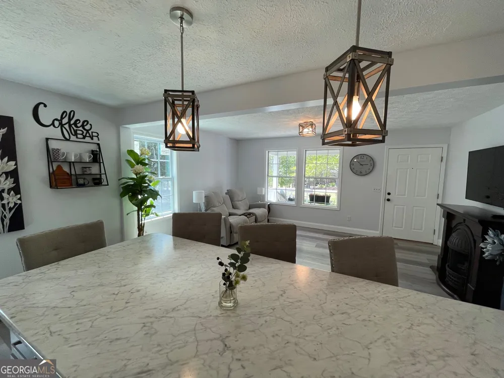 620 S Hogan DR Westminster, SC 29693