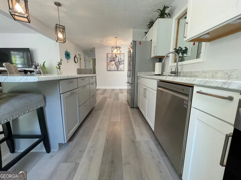 620 S Hogan DR Westminster, SC 29693