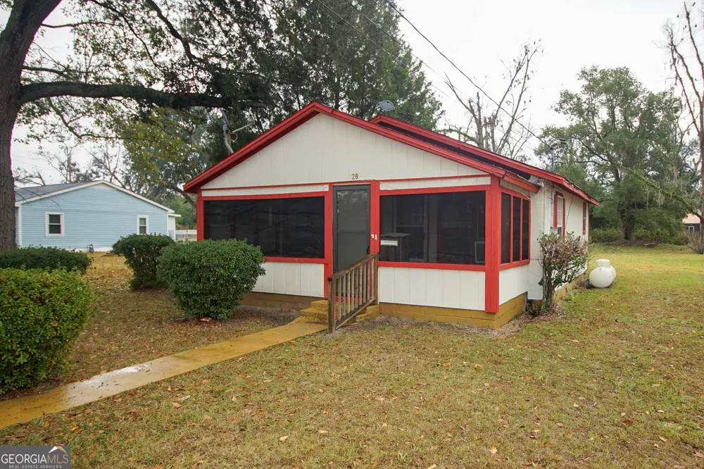 28 E Mlk Jr AVE Lakeland, GA 31635