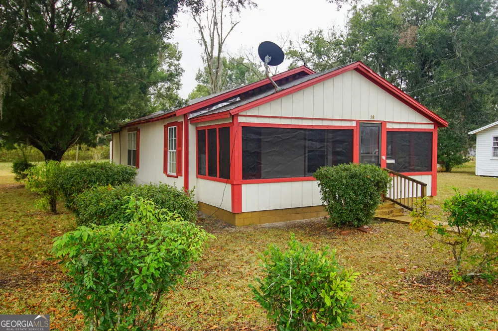 28 E Mlk Jr AVE Lakeland, GA 31635